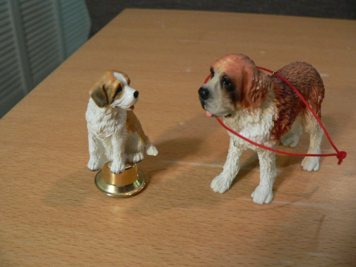 Saint bernard christmas ornament